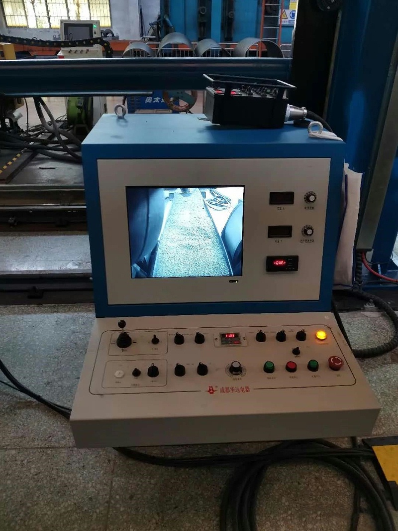 華遠(yuǎn)小筒體直縫埋弧焊接機(jī)