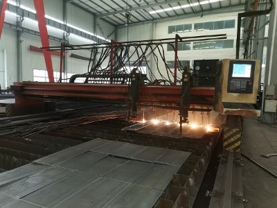 數(shù)控火焰切割機(jī)