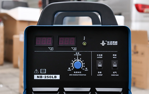 NB-250LB電源細節(jié)圖